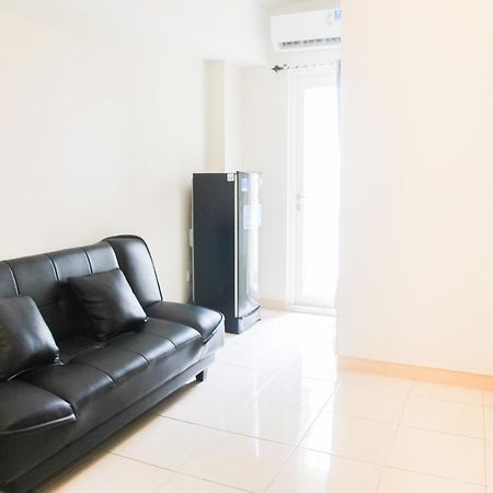 Simply Minimalist 2Br The Springlake Summarecon Apartment By Travelio Bekasi Extérieur photo