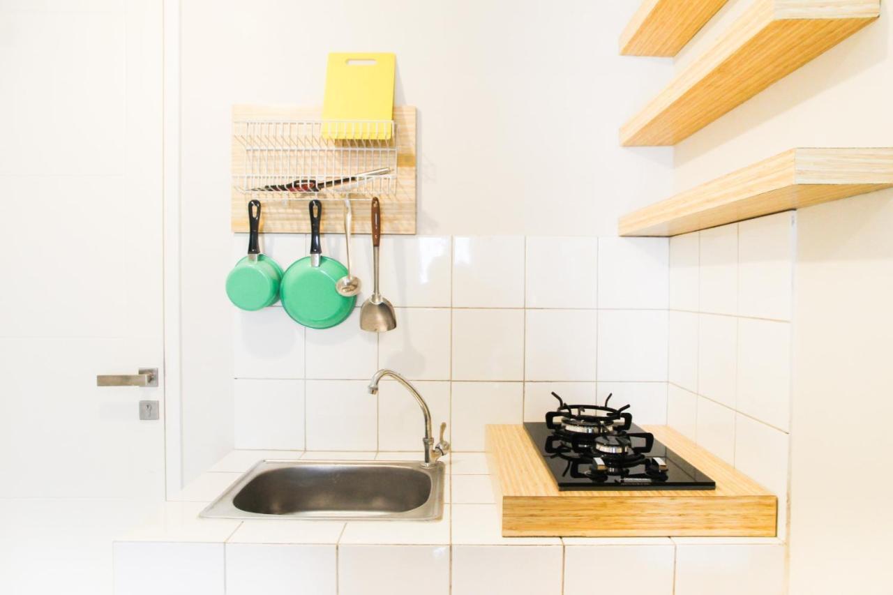 Simply Minimalist 2Br The Springlake Summarecon Apartment By Travelio Bekasi Extérieur photo