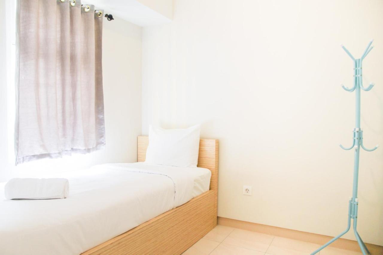 Simply Minimalist 2Br The Springlake Summarecon Apartment By Travelio Bekasi Extérieur photo